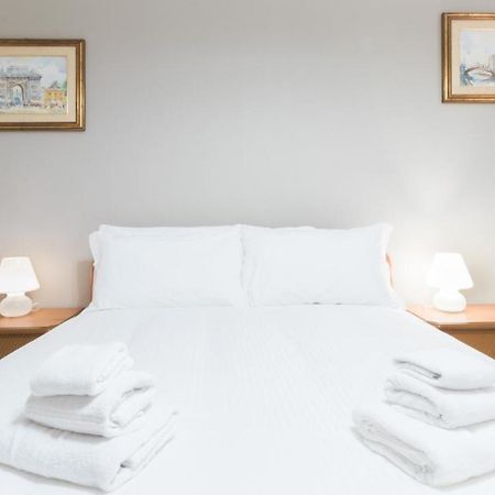 Italianway-Gramsci 2 Apartment Milan Luaran gambar